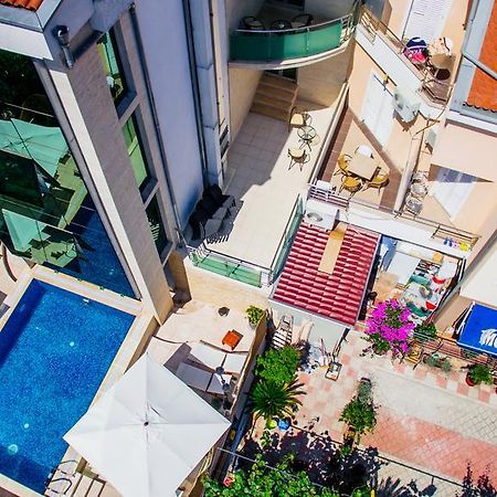 Hotel Amsterdam Budva Exteriör bild
